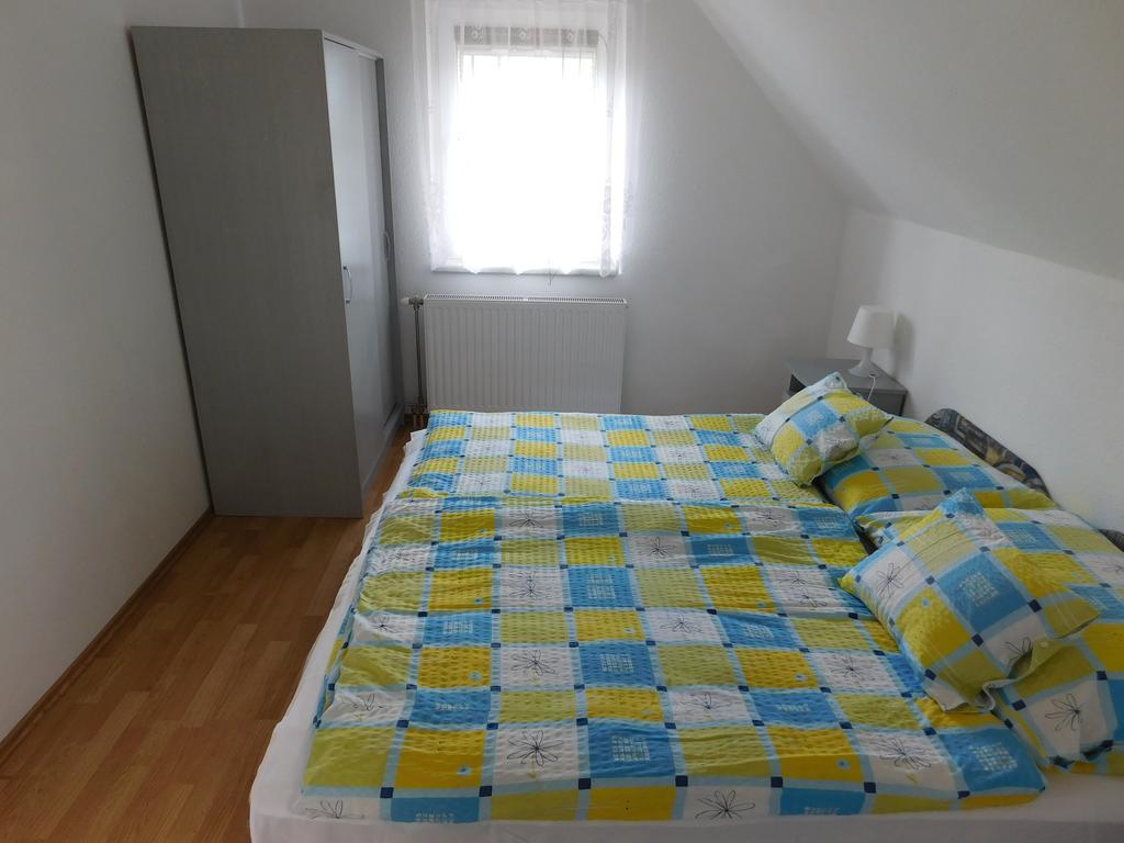 Akacfa Hortenzia Apartman Zalakaros Exterior photo