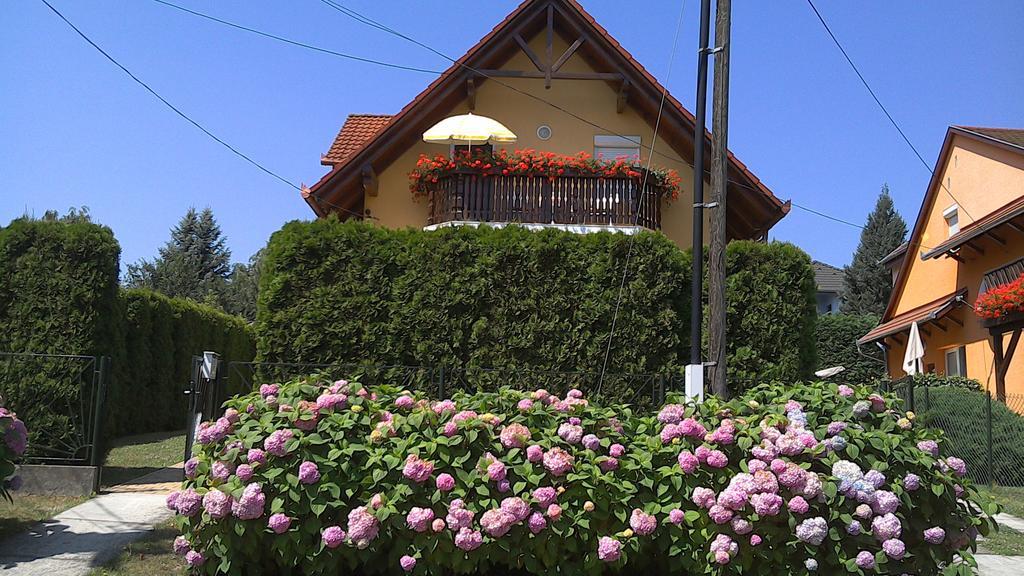 Akacfa Hortenzia Apartman Zalakaros Exterior photo